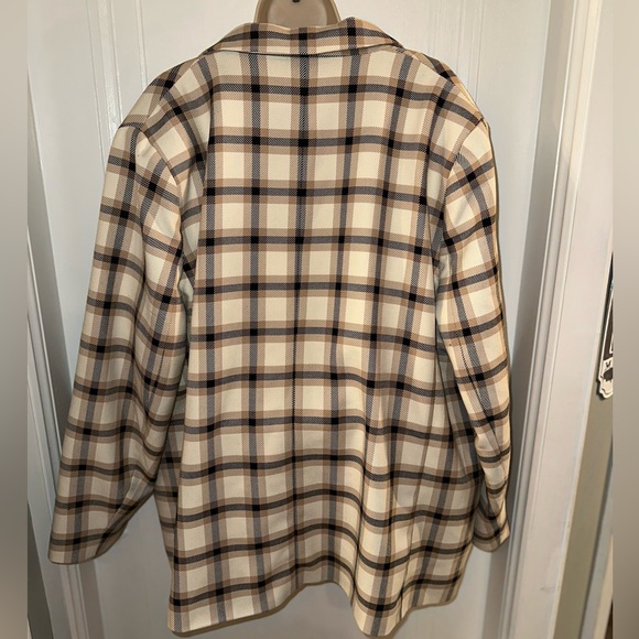 H&M (XXL) Plaid Coat - Picture 6 of 7